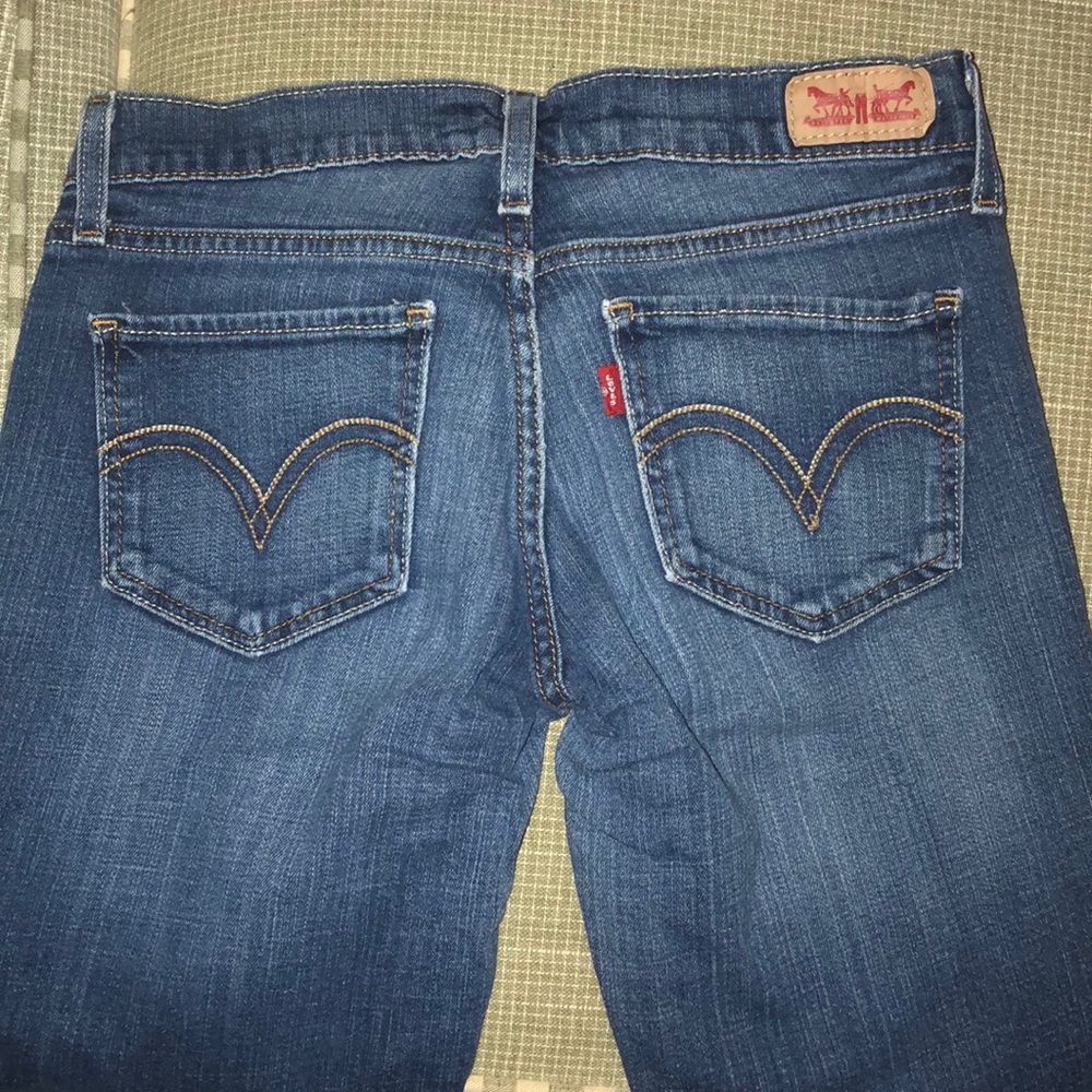 Levi skinny jeans. Size 7